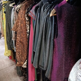 Ca. 127x Glitter disco feestkleding